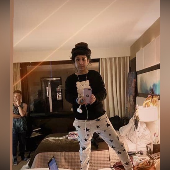 Meet your Posher, Sarah - Picture 12 of 16